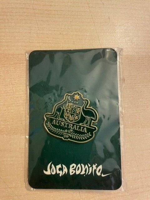 Nike Australia Soccer Joga Bonito 2006 Germany World Cup pin Cahill Jersey