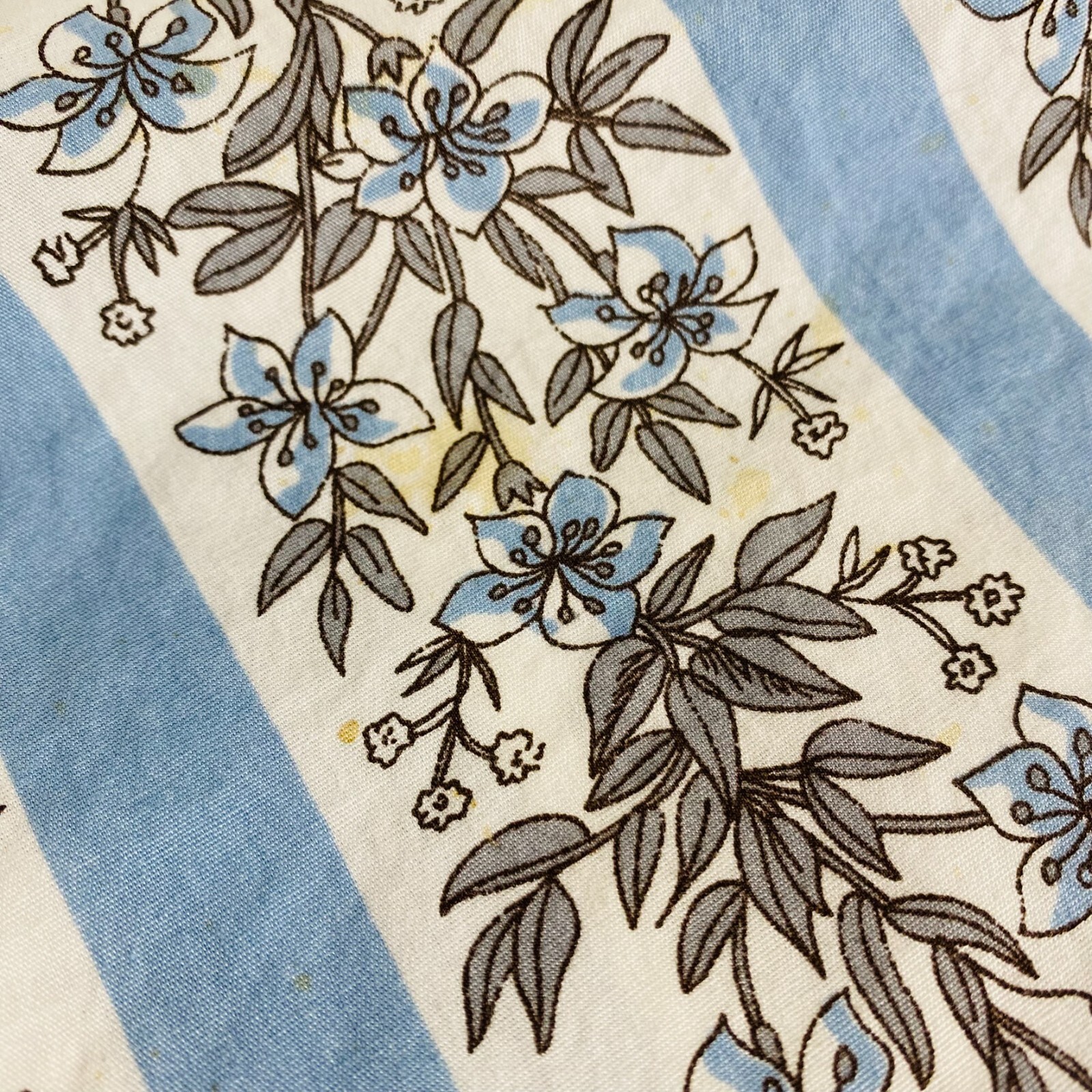 Jessica Howard Woman Size 14P Off-White/Blue Floral Spaghetti Strap Midi Dress thumbnail 14