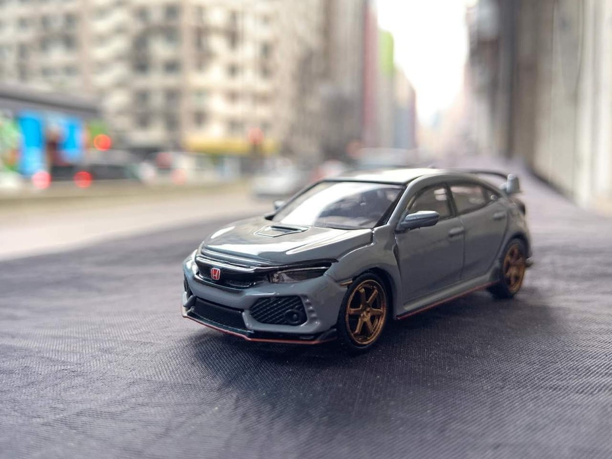 MINI GT Honda Civic Type R 2台セット MINI GT Honda Civic Type R (FK8)2台セット Amazon.com: Mini