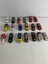 1/64 SCALE LOT OF 19 ACTION DIECAST CARS W/ RUBBER TIRES