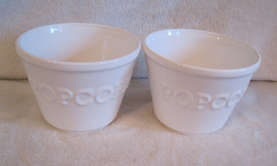 Crate and Barrel POPCORN Snack Bowls Set Of 2