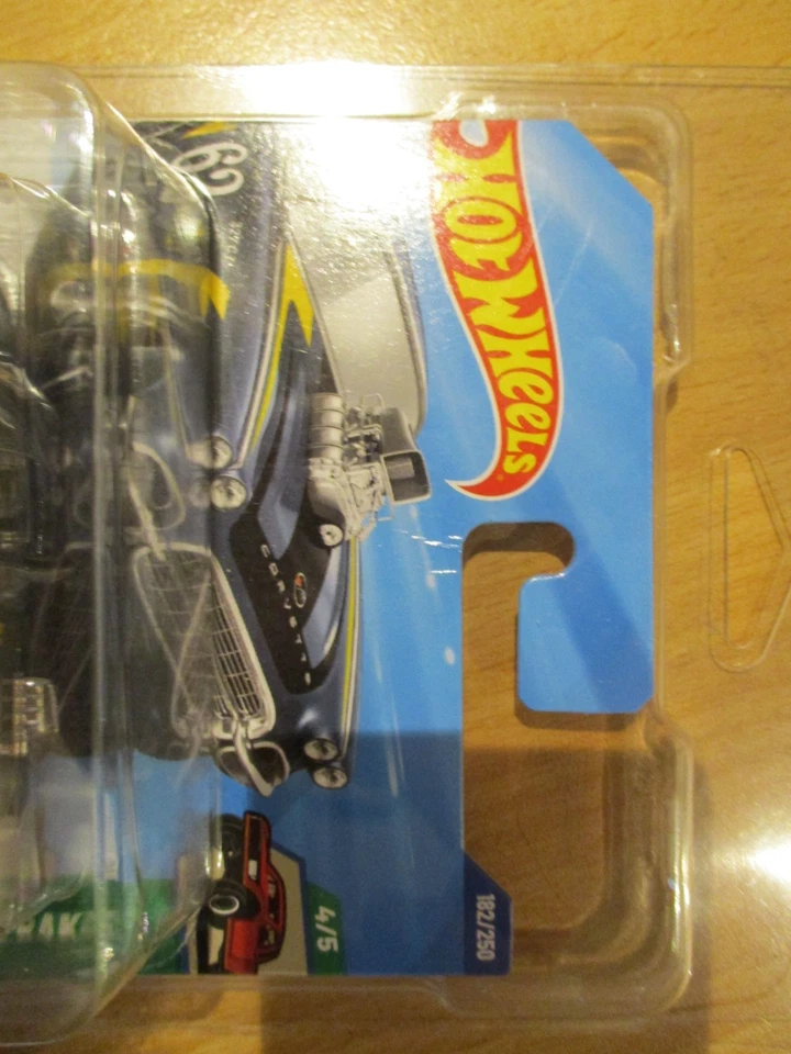 Hot Wheels Chevrolet Corvette STH 1/64 - Photo 3/3