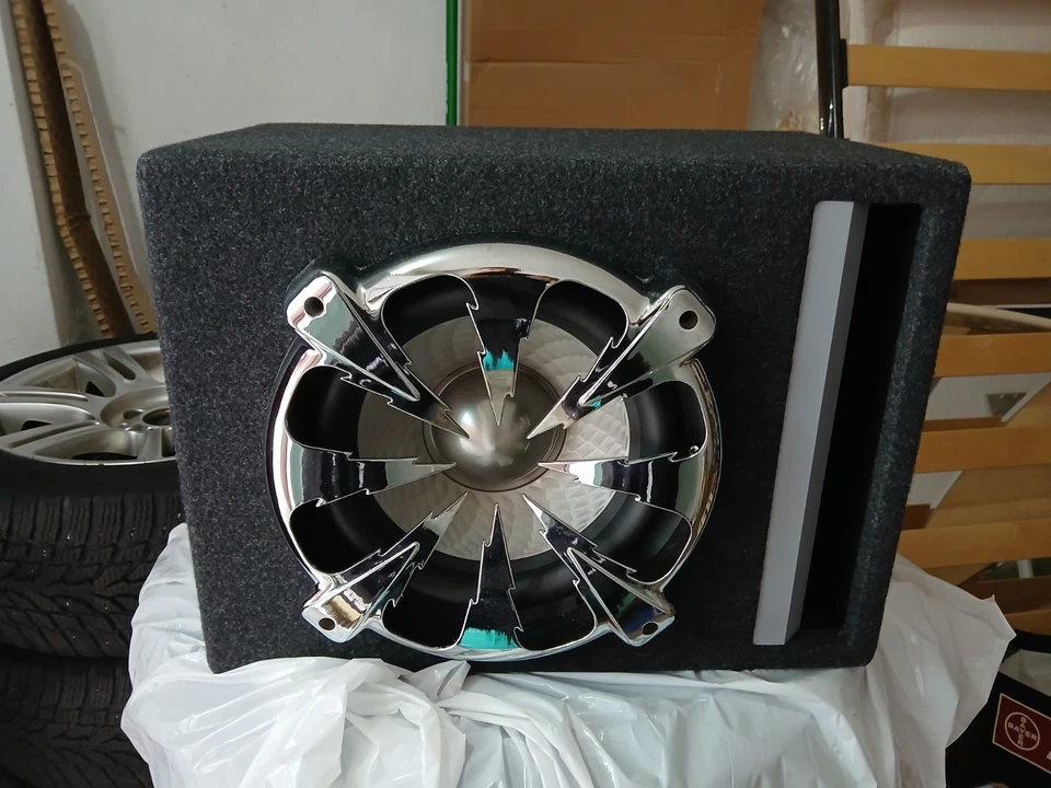 subwoofer  In Cassa Reflex+ Amplificatore - Immagine 2 di 4