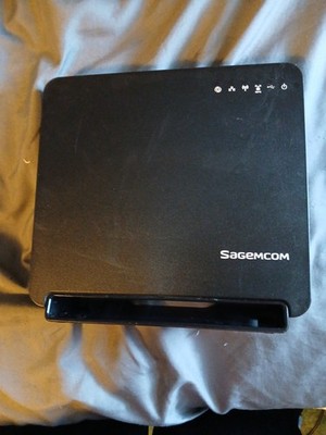 Sagemcom Fast 5260 wireless router.
