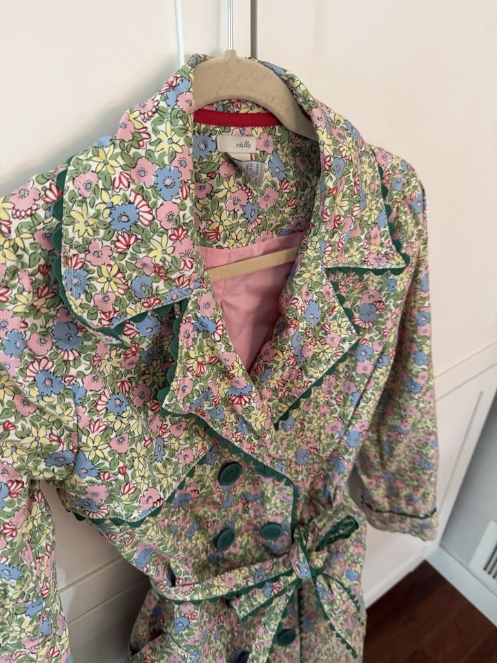 Odille Anthropologie Trench Coat 粉彩花卉 Cottagecore,Ricrac 装饰,尺寸 8 — 第 2/4 张图片