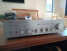 Yamaha integrated natural sound A-460 integrated stereo amplifier