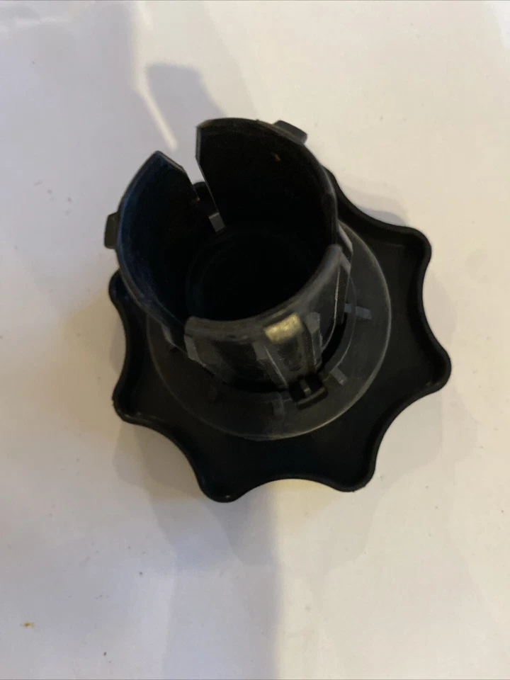 AUDI A4 A6 S4 S6 2005-2011 sujetador de neumáticos de repuesto/perno de amarre 8E0803899C OEM* Foto 4 de 4