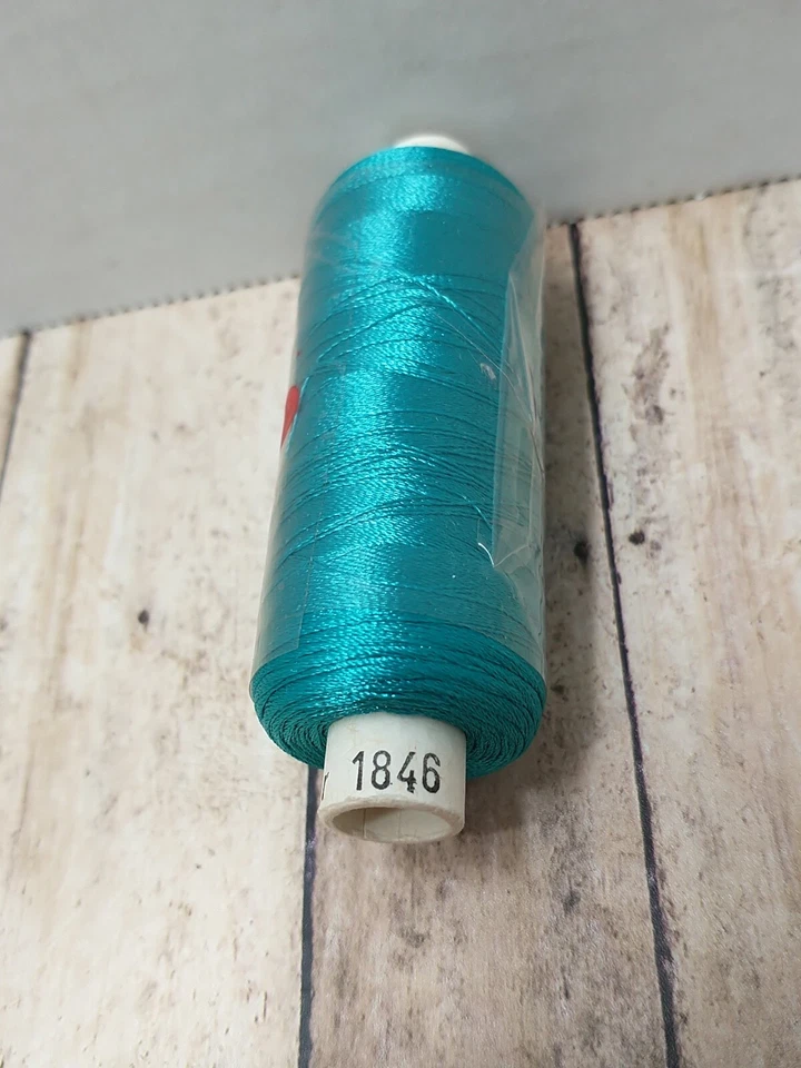 Madeira Polyneon 1000m Embroidery Thread Color 1846 Green - Image 3 of 4