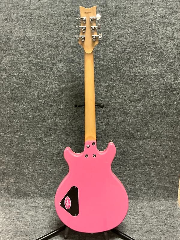 Daisy Rock DR6302 Stardust Retro-H Semi-Hollow Guitar 2010s