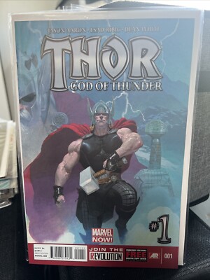 THOR: GOD OF THUNDER #1 2013 1. App von THOR'S Axt Jarnbjorn & Old King