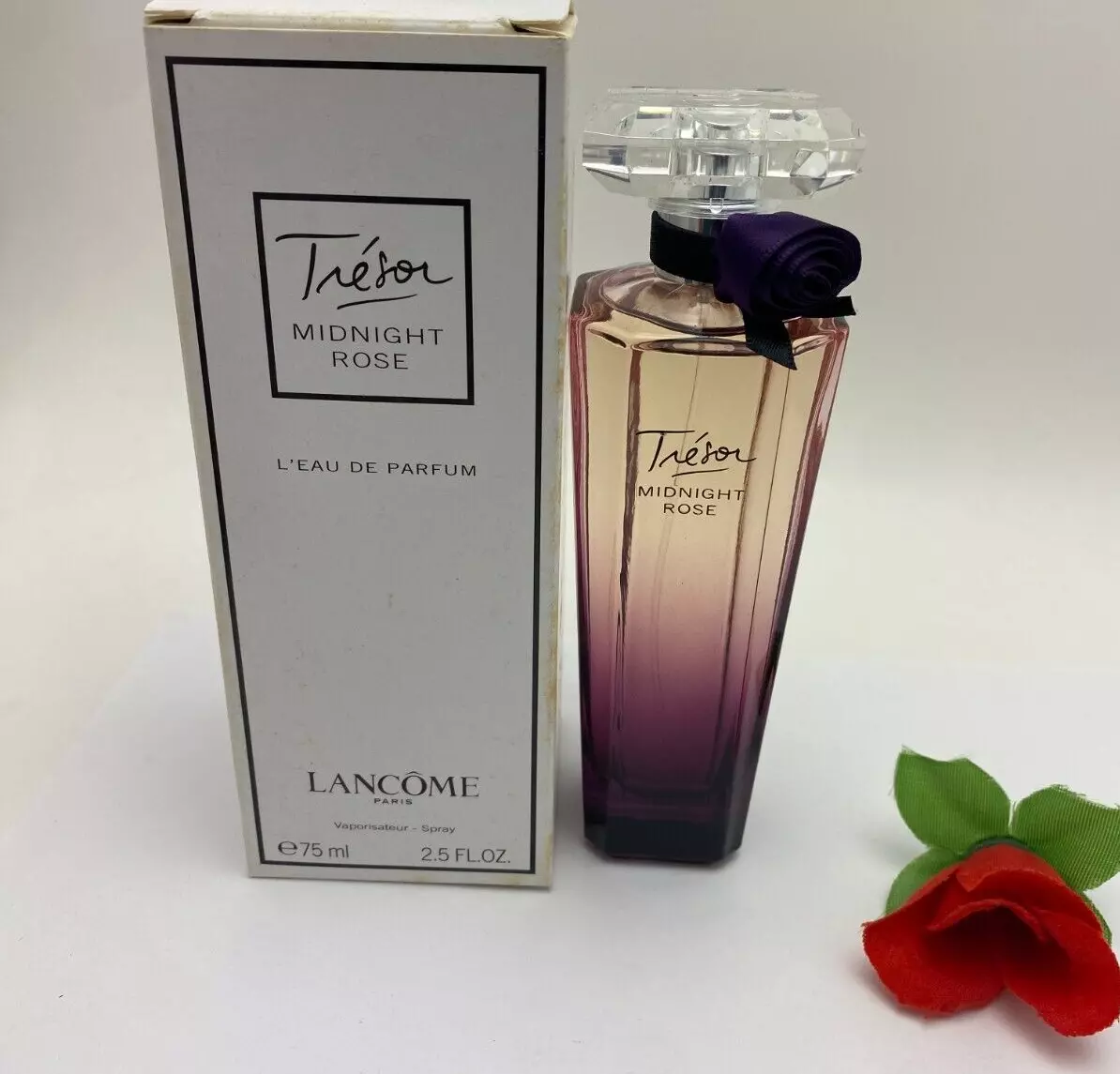 Трезор миднайт роуз. Ланком Миднайт Роуз. Lancome Tresor Midnight Rose. Lancome Tresor Midnight Rose (l) EDP 75ml. Ланком Миднайт Роуз тестер.