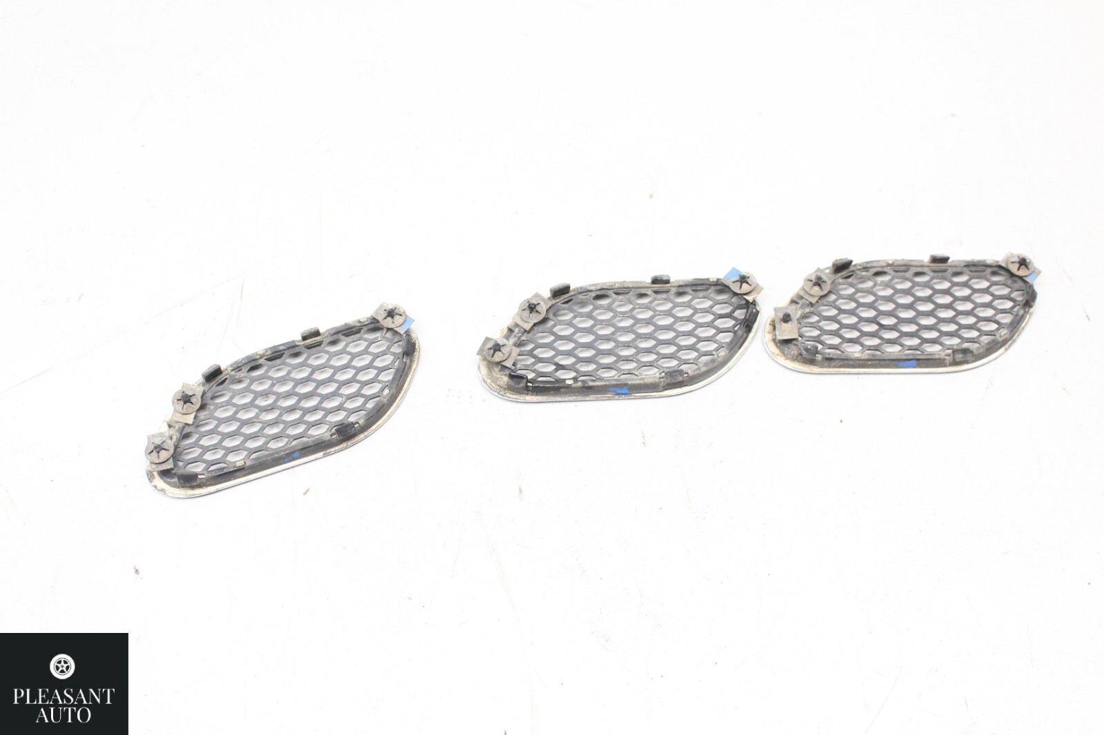 2003-12 MASERATI QUATTROPORTE M139 LEFT OR RIGHT SIDE FENDER VENT GRILLE SET OEM