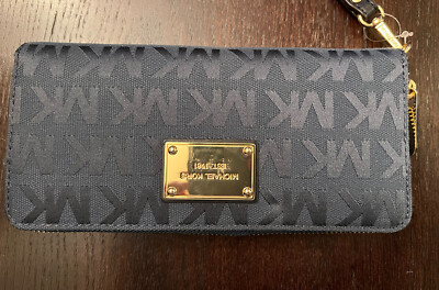 New Michael Kors Baltic Blue Mono Jet Set Travel Zip Around navy