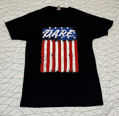 D.A.R.E. VTG Fruit Of The Loom Shirt Men's Medium Flag Graphic Order Of Odd