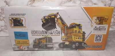 XINGBAO Giant Excavator 8 in 1 Building Block Display Box 