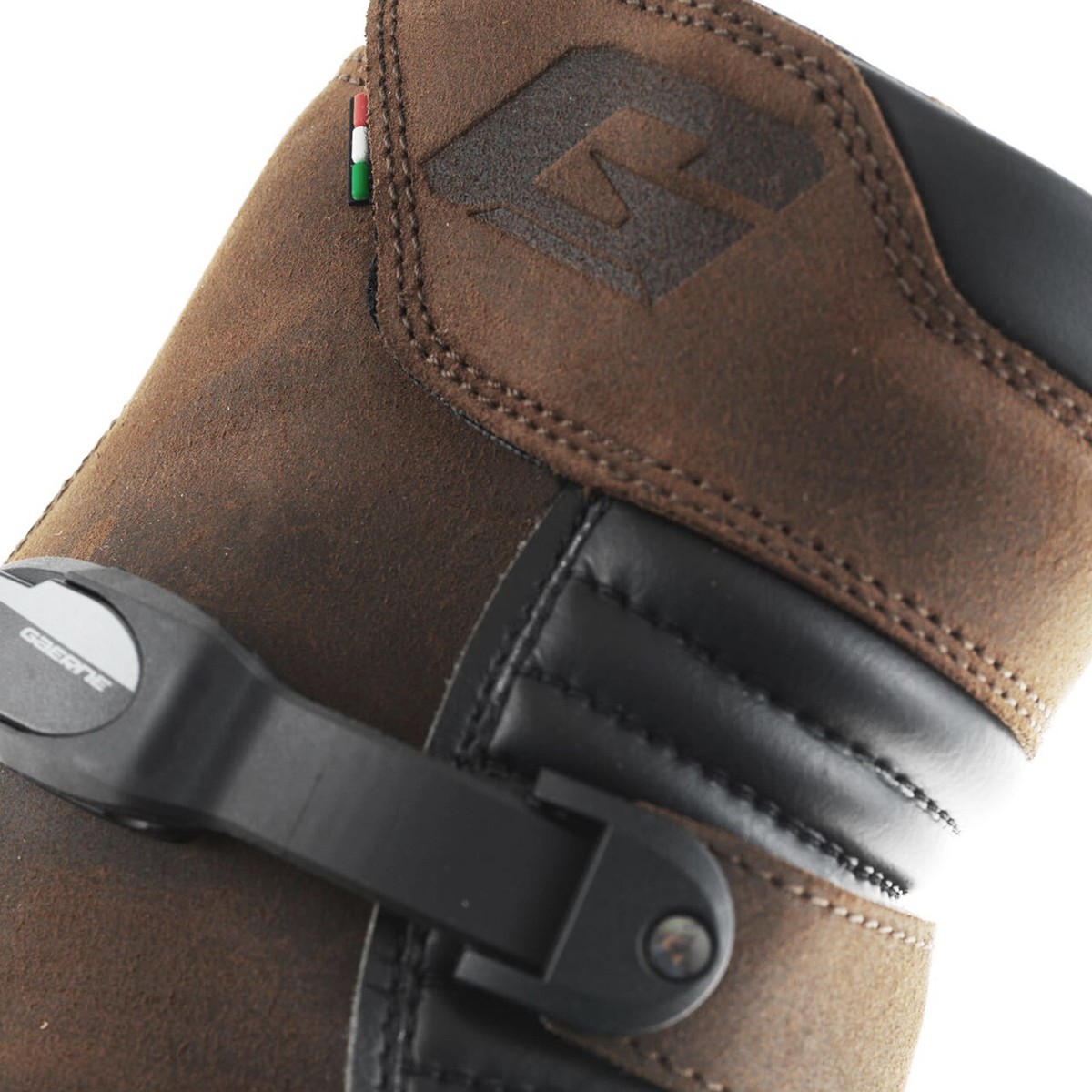 GAERNE G-DUNE AQUATECH Brown Short Adventure On/Off Road GAERNE G-DUNE AQUATECH Brown Short Adventure On/Off Road