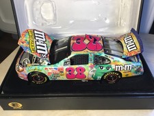 XRARE 1:24 Elliott Sadler #38 M&M's GROOVY SUMMER 2003 ELITE NASCAR Car 1 of 720
