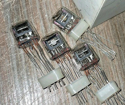 IN-17 x 6 pcs NOS - Nixie Tubes for Clock - Nixie for DIY - Tube in17 - Tested