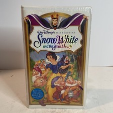 New Sealed Walt Disneys Snow White And The Seven Dwarfs 1994 VHS 1st Release