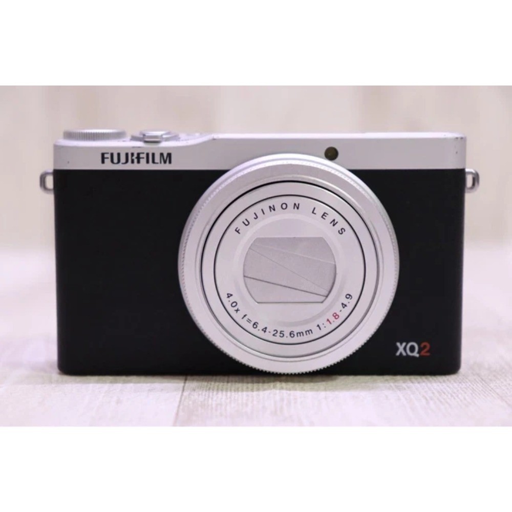 FUJIFILM XQ2 Digital Camera 12.0 MP 4x Optical Zoom Built-in Wi-Fi