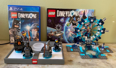 LEGO Dimensions: Starter Pack PS4 - 100% Complete w/ Portal, Game