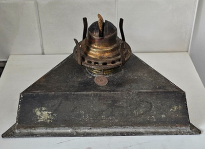 Vintage Tin Oil Lamp Triangle Triangular Fount Fuel Pot Queen Mary Burner