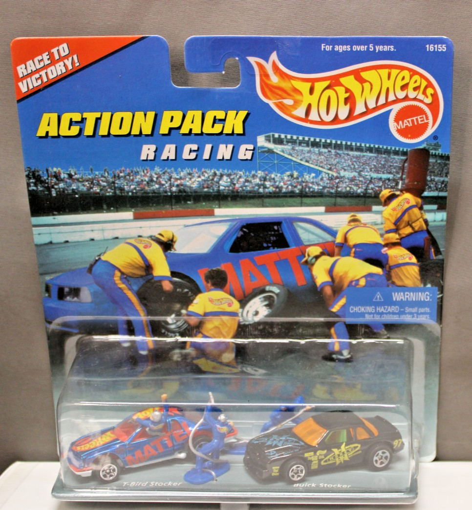 1997 HOT WHEELS ACTION PACK RACING 2 PACK MINT ON CARD z