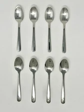 Oneida Delco Peer II Set of 8 Teaspoons