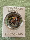 VINTAGE 1987 WALT DISNEY MERRY MOUSE MEDLEY CHRISTMAS GLASS ORNAMENT BY: SCHMID — photo 4