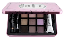 HARD CANDY Look Pro! SASSY EYES SULTRY Eyeshadow Palette  Shadow Primer & Liner 