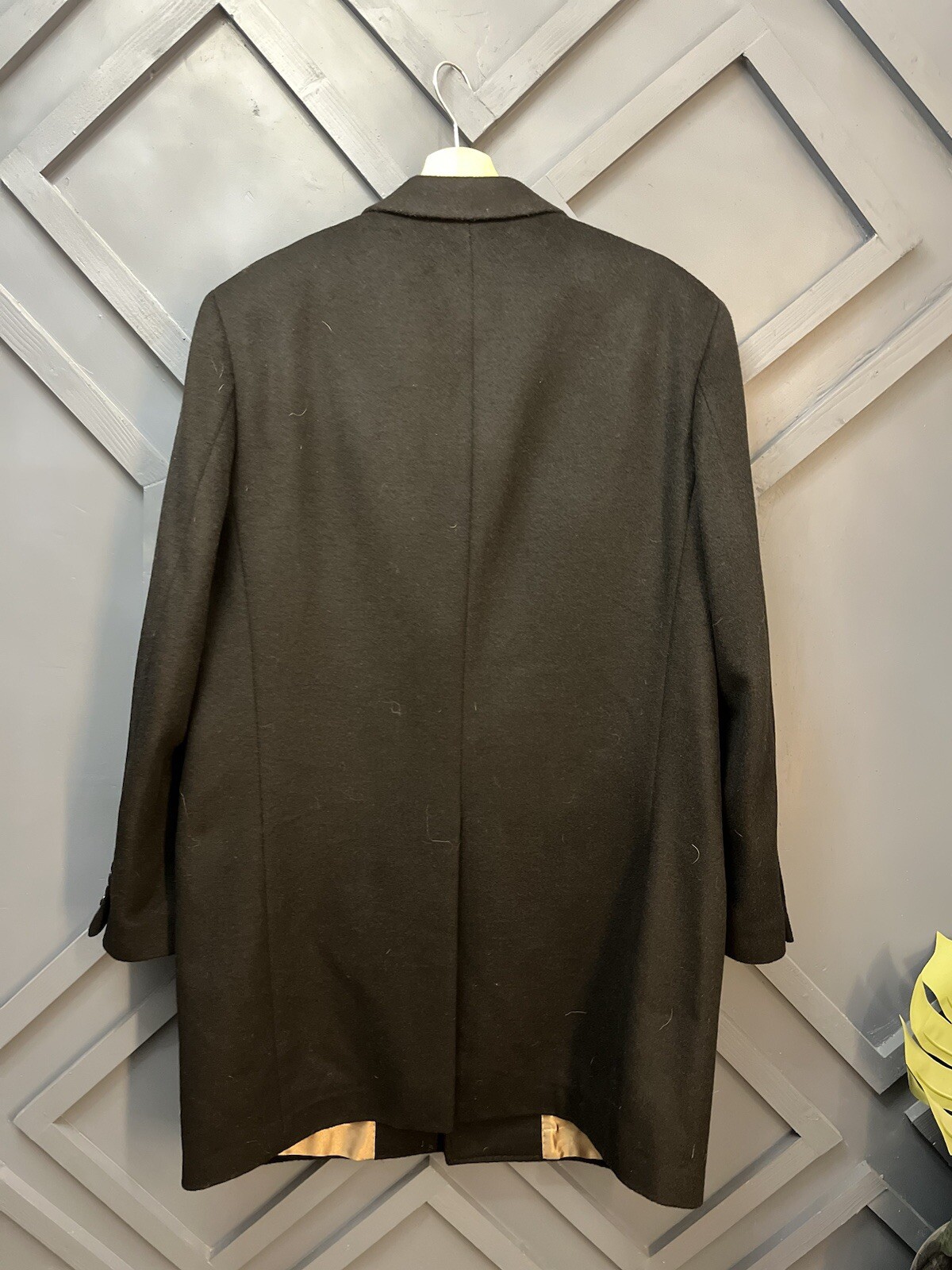 Men’s Greenwood Black Wool & Cashmere Blend Over Coat. 42R image 5