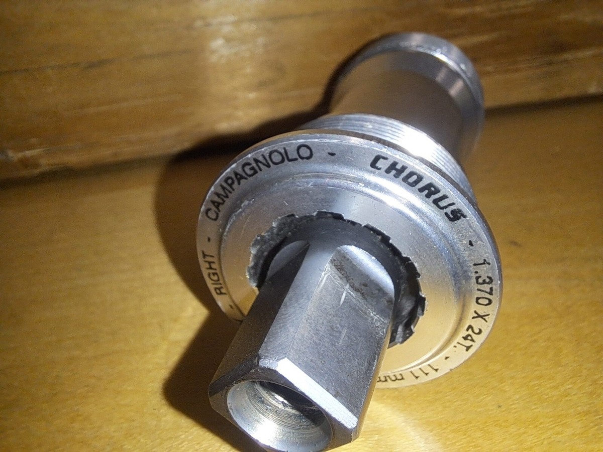 Campagnolo Chorus ボトムブラケット 36 x 24T 102 Campagnolo Chorus ボトムブラケット 36 x 24T 102 Campagnolo