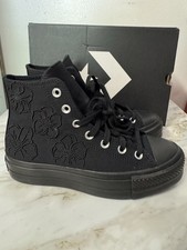 Converse Chuck Taylor All Star Lift Hi Platform Black Floral Embordered Sneaker