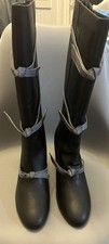 NEW Still In Box  Ladies Black Knee Boots w/Grey Bows Zips In Back Size 12M