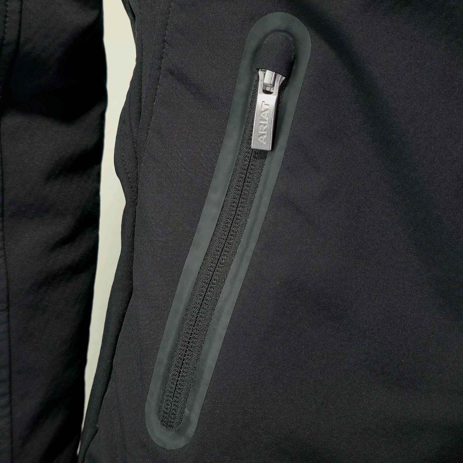 Ariat New Team Black Softshell Jacket Women's Siz… - image 6