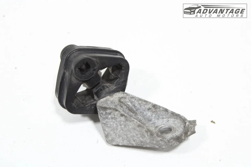 BMW 750I XDRIVE G12 2016-2022 silenciador de escape tubo central aislador suspensión OEM Foto 2 de 4