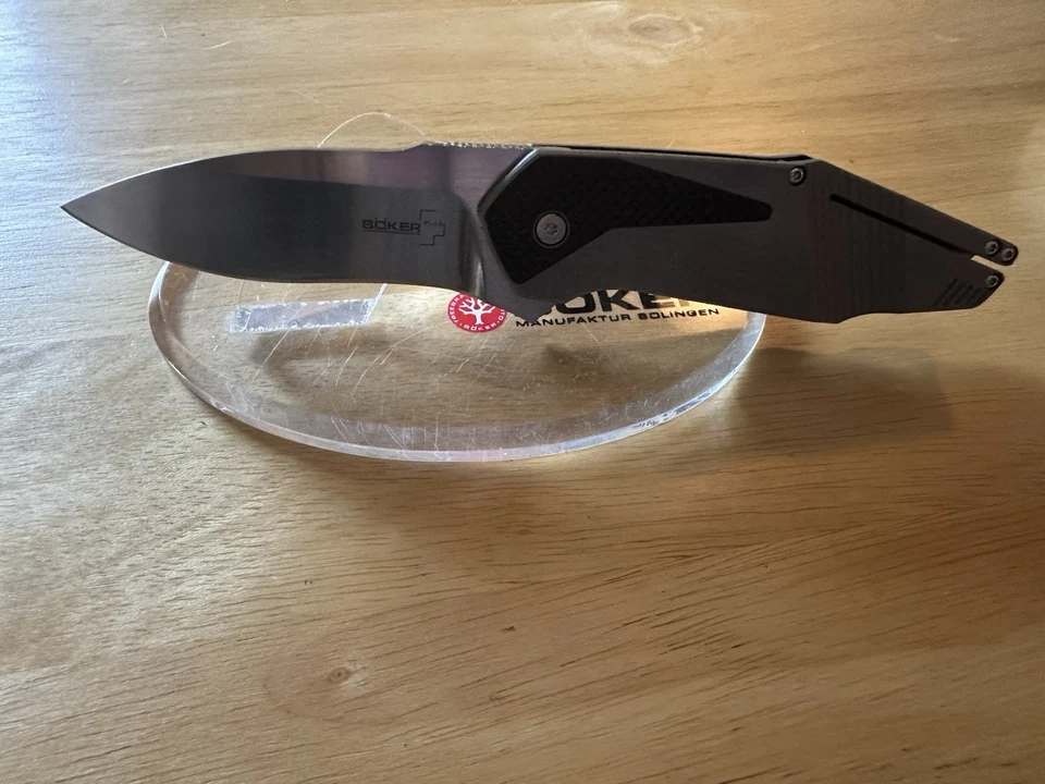 Cuchillo Plegable Boker Plus Federal Gris Titanio (3.25-440C) Foto 3 de 3