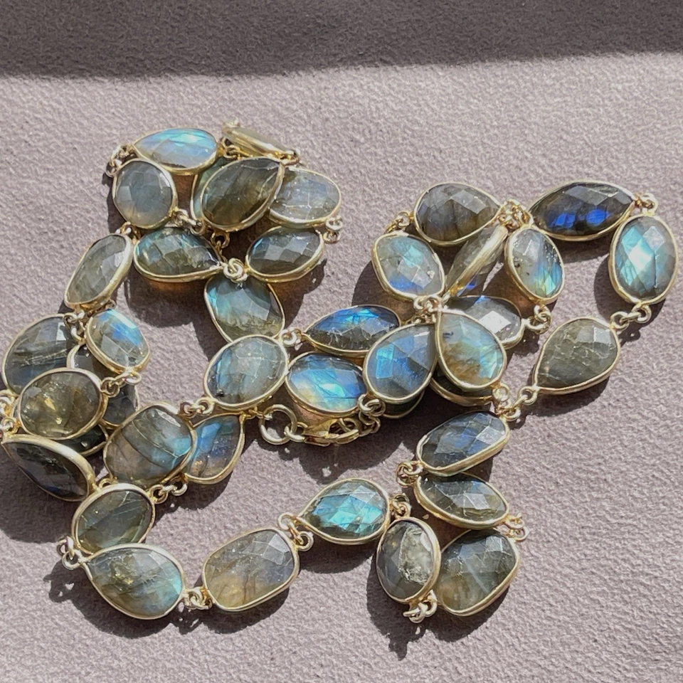 Gorgeous Top Quality Flashy Blue Labradorite Gold Sterling Chain Necklace - Image 2 of 4
