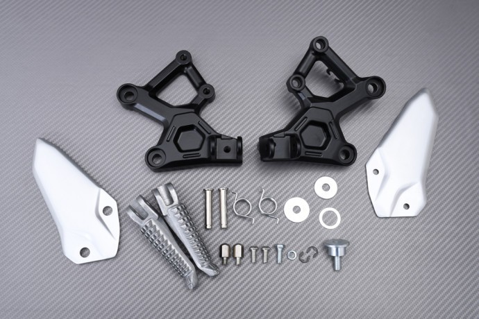 Estriberas avant anti-glisse pour améliorer le contrôle sur Kawasaki ZX4R 2023-2025