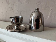Hazenkamp Eierbecher mit Glocke Glosche Haube Metall