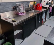 Bancone Bar RETRO - Mobili con TOP in acciaio e lavello quadrato cm 400x100x65