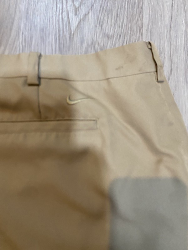 Men’s Nike Dri Fit Reg Fit Golf Chino khaki Pants Size 52/4TG