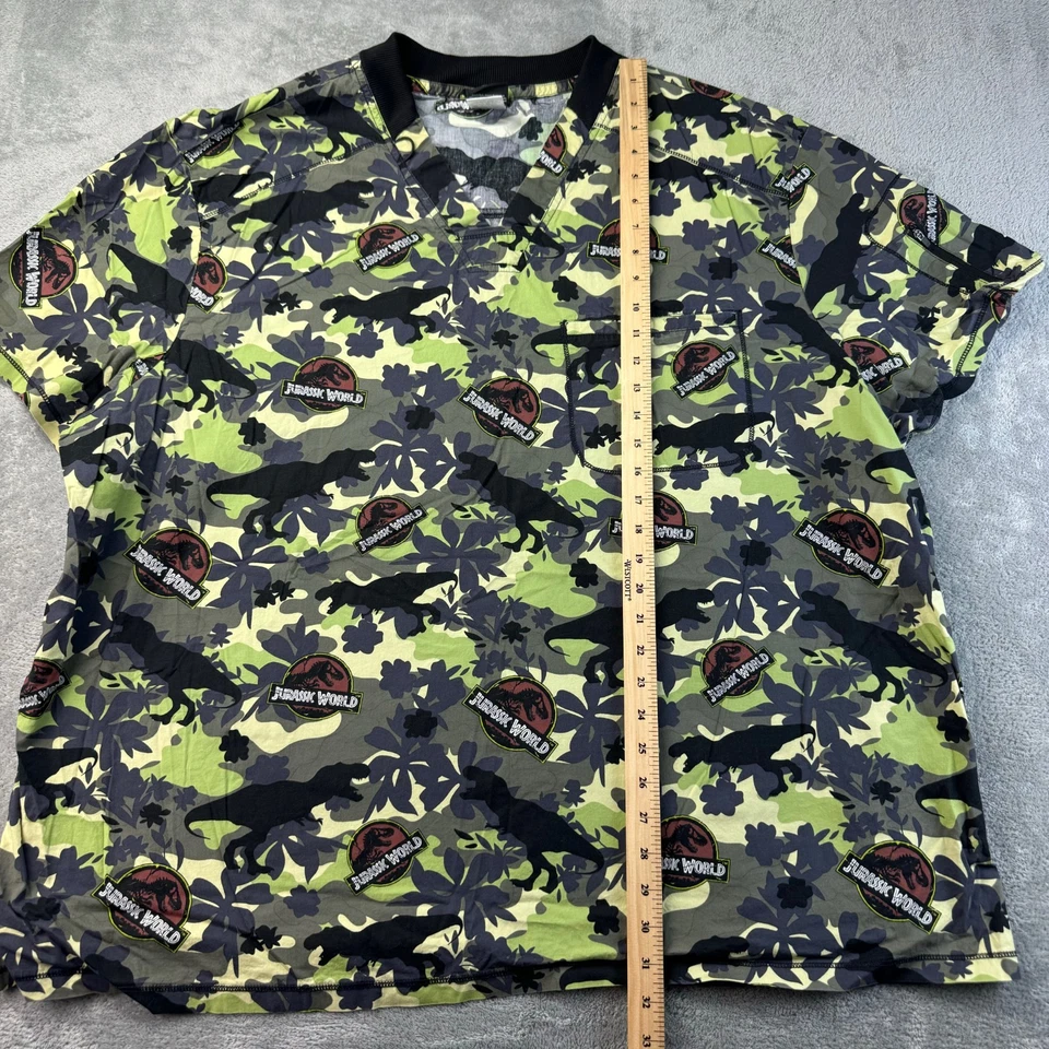 Jurassic World Scrub Top Men's 5XL Green Short Sleeve Camouflage Dinosaur Cotton - Image 4 of 4