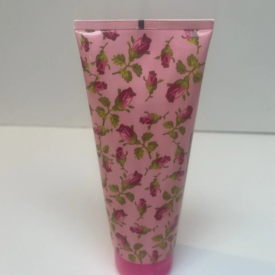 Loción corporal Betsey Johnson 6,7 OZ 200 ml rosas florales nueva sellada Foto 4 de 4