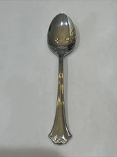 One Reed & Barton Country French Flatware Small Tea 18/8 Silverware