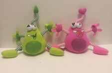 VGN Rare 2010 Pink  Green Alien 2 pc Lot Alien Smoochys Plush BURGER KING 10"
