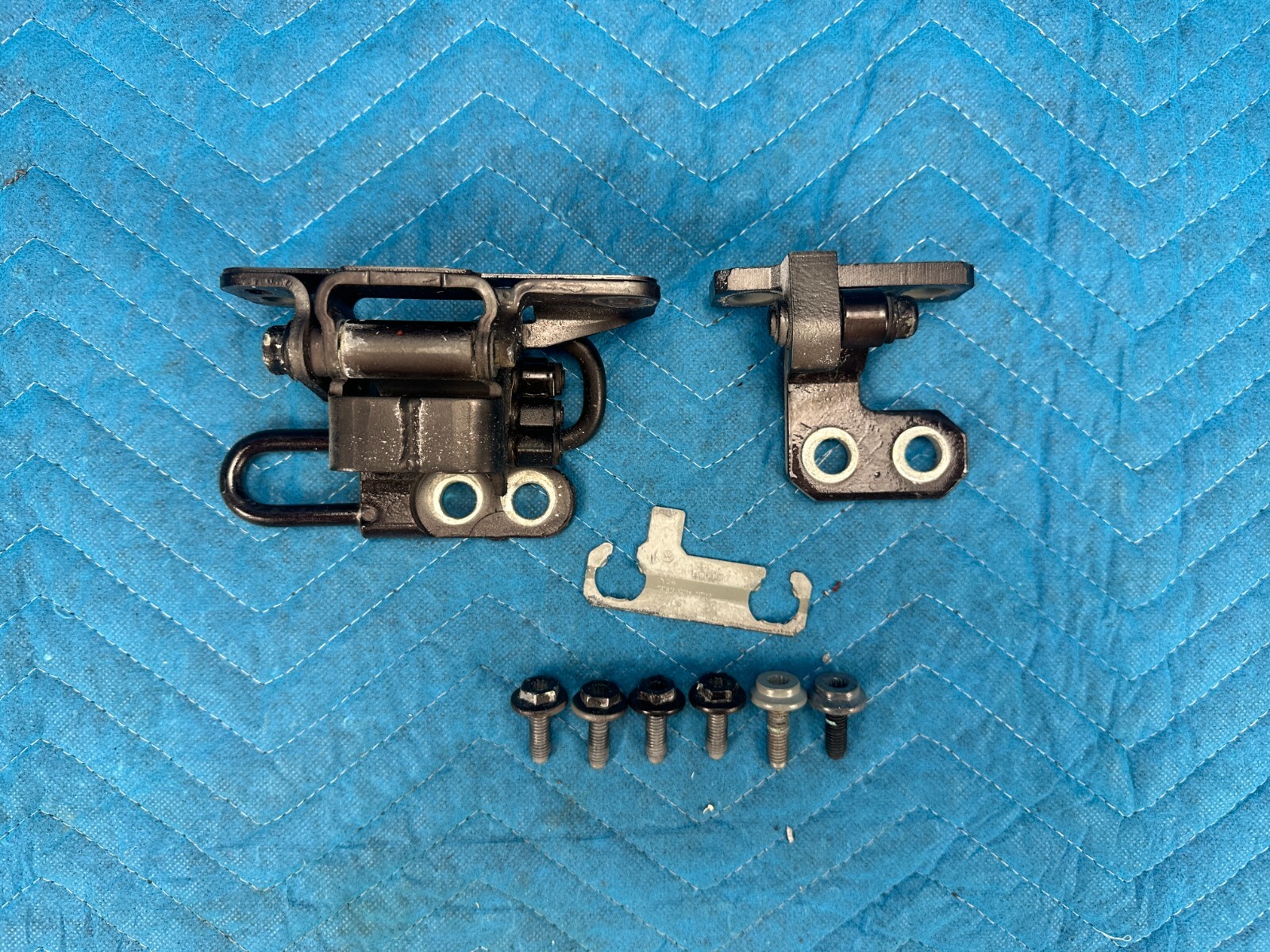 Bentley Cont Flying Spur Front Driver's Door Upper & Lower Hinges 2006-2012 OEM