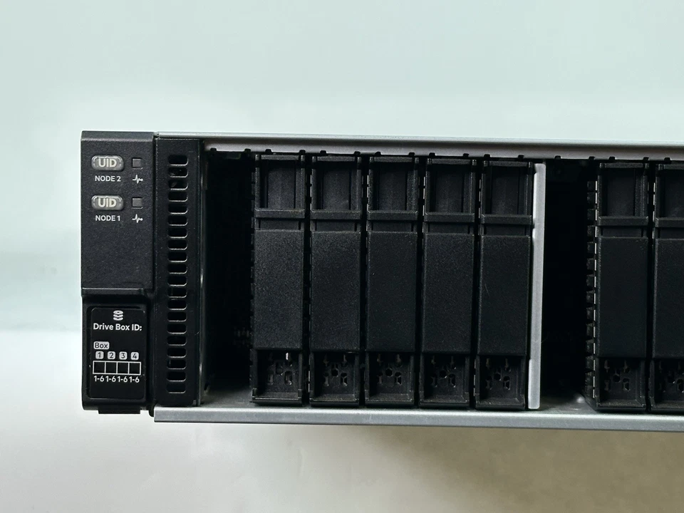 HPE Apollo n2600 Gen10 Plus 24x SFF SAS/SATA/NVMe U.3 Chassis No PSU No Nodes - Image 4 of 4