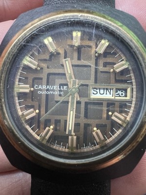 vintage caravelle automatic mens watch Rare Dial. Beautiful PVD Coating. Running