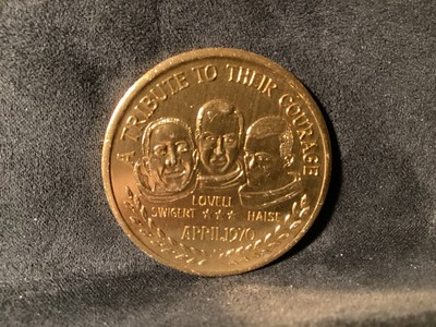 ORIGINAL APOLLO 13 Mission (1970), Gold Color Medal (1.50'' Diameter) Pre-Owned